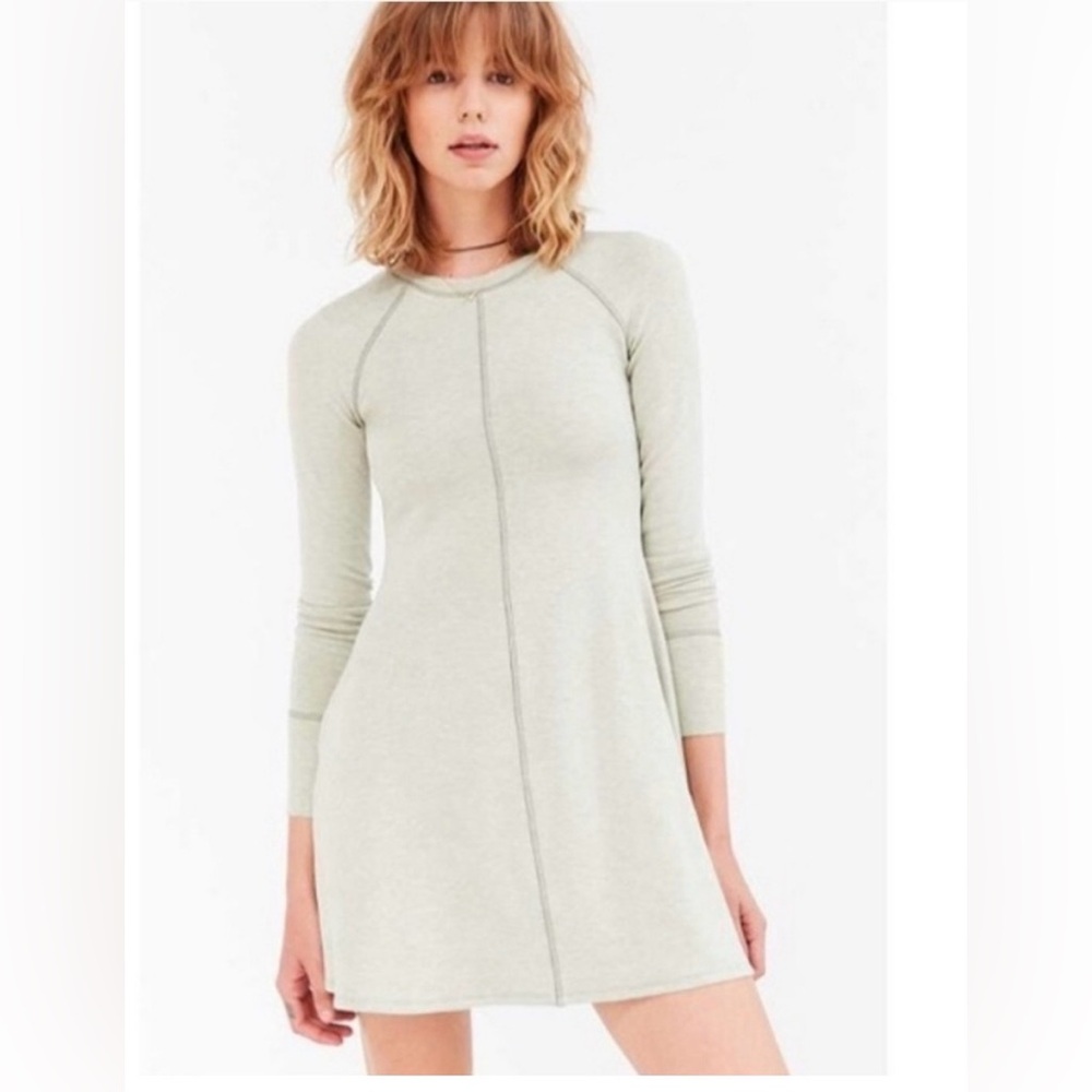 NWOT Urban Outfitters BDG Long Sleeves Sweater Dress